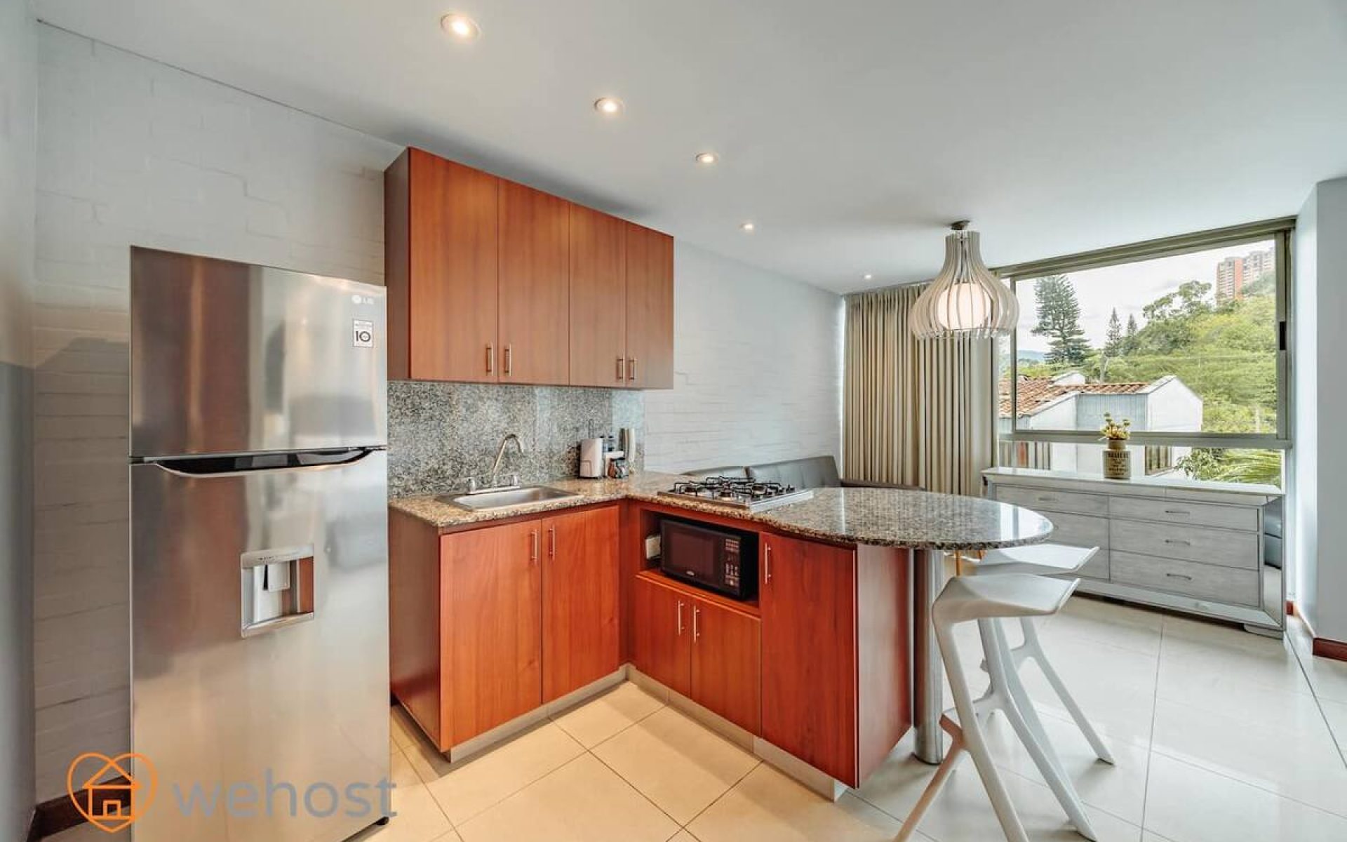 268babd1-6339-44e1-a0d1-ea7d20ae3d62