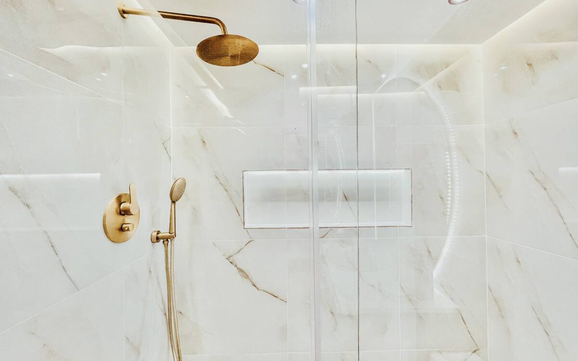 6044ce63-00ed-4bcc-bdcc-d65a8a45579e