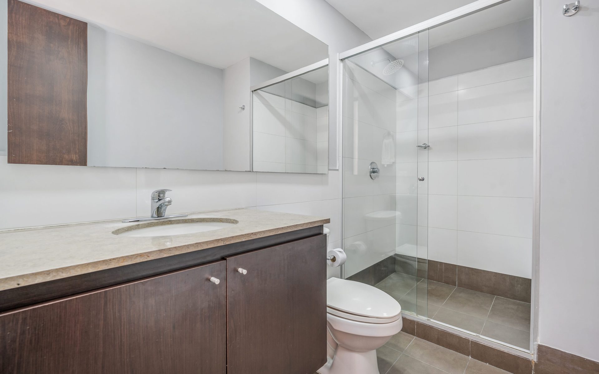 Milla-de-Oro-Apartamento-2-habitaciones-Poblado-43-Avenida-402-19