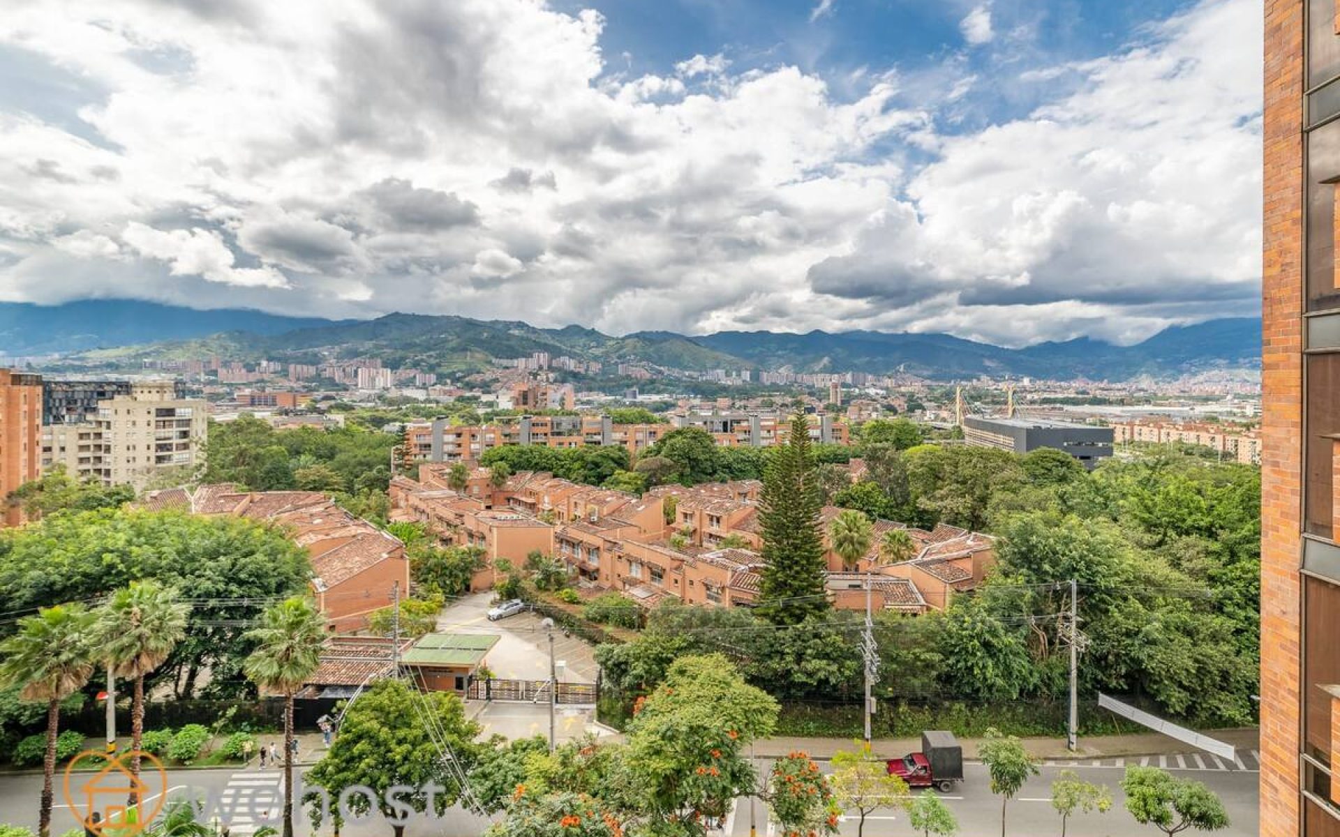 ba4aa9b1-230f-490b-9347-d6c31903c4f2