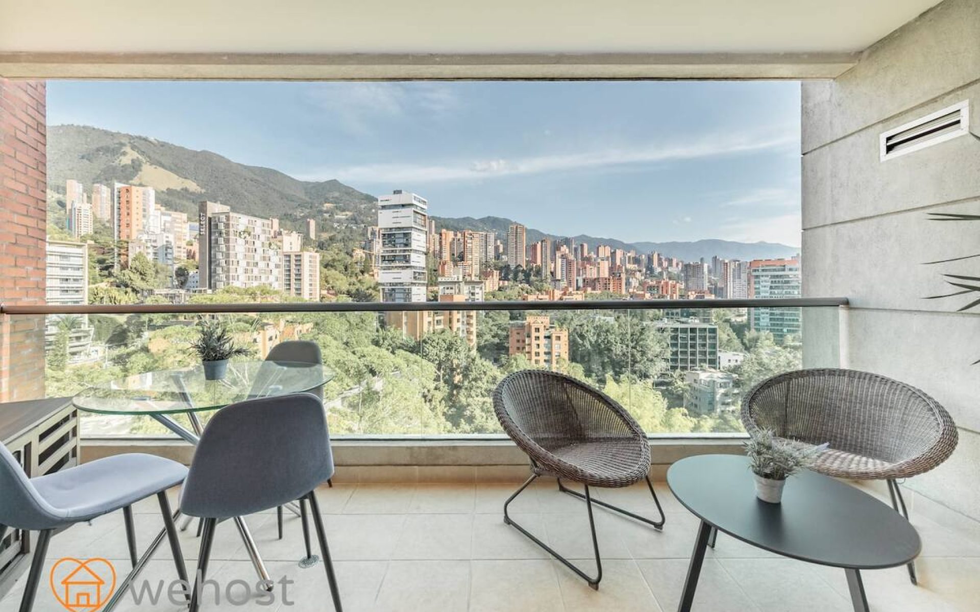 de5d950d-313a-4306-b3aa-98242bb186e1